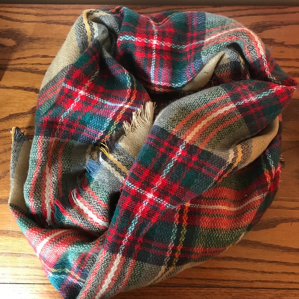 Plaid Blanket Scarf