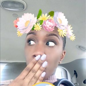 Meet your Posher, Cassandra