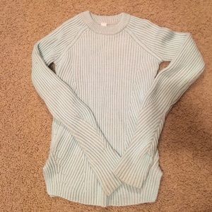 Ivivva sweater