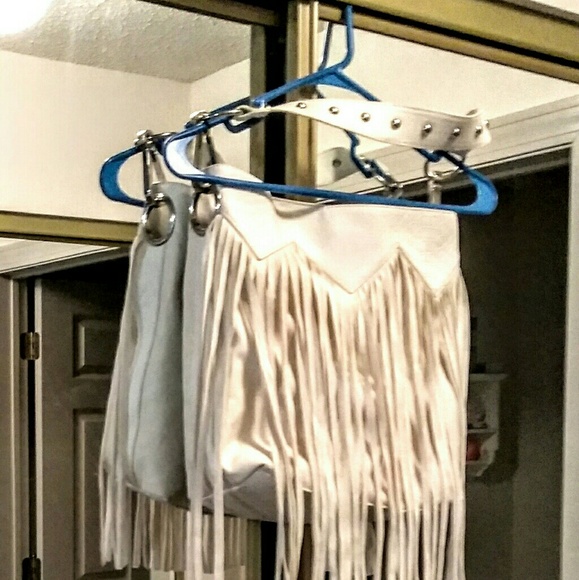 Carlos Santana - Picture 3 of 3