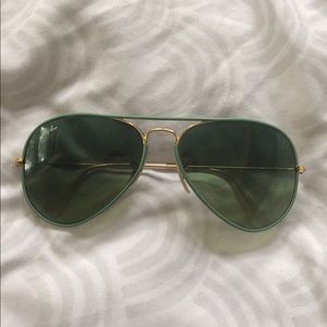 Green Ray-Ban Aviators