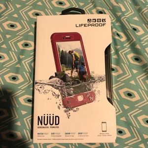 Iphone 7 plus lifeproof case