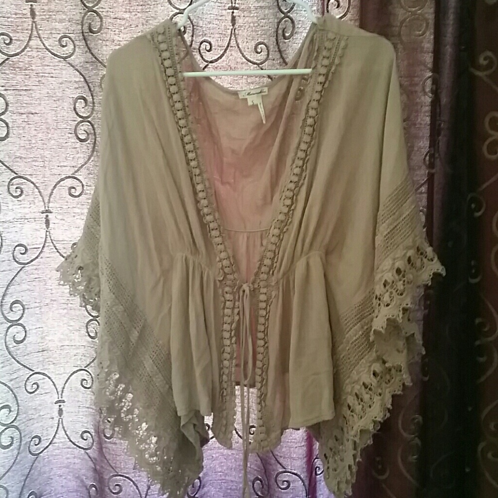 Cute top from Buckle