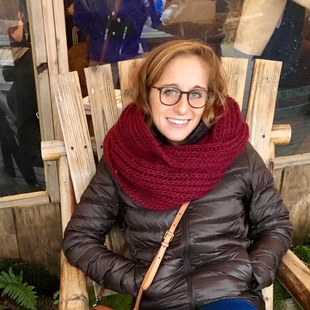 Meet your Posher, Stephanie