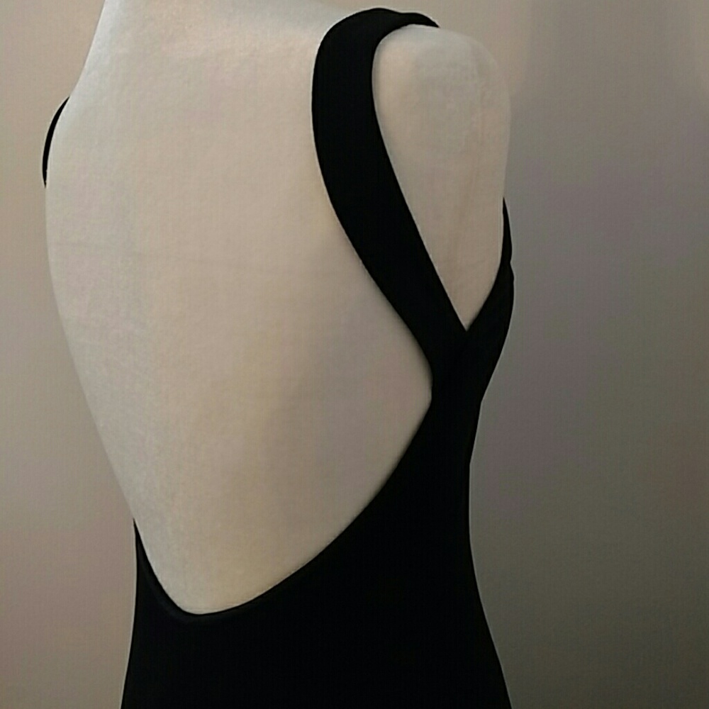 Vinage Laundry by Shelli Segal Backless Dress - Picture 4 of 5