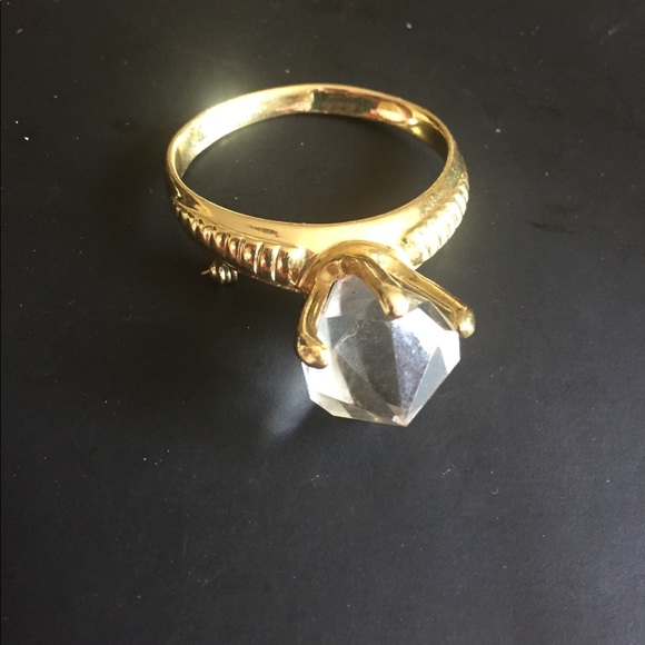 Pin - Picture 2 of 2