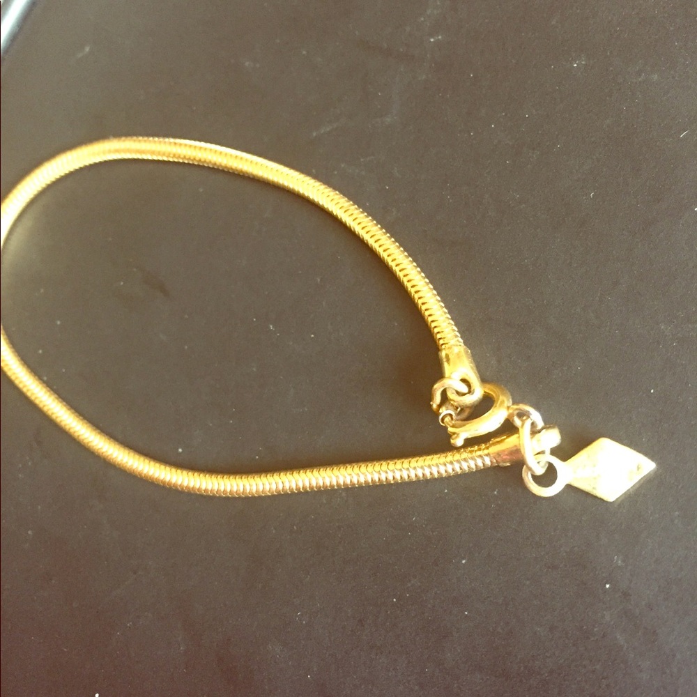 Gold bracelet