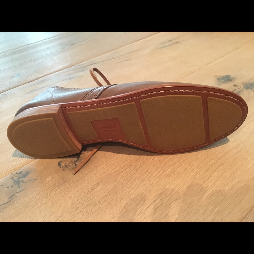 Frye lace-up Loafters