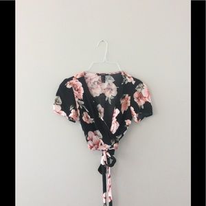 Floral shirt with tie in the front