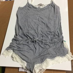 VICTORIA'S SECRET ROMPER PJS NAVY/WHITE SIZE MED