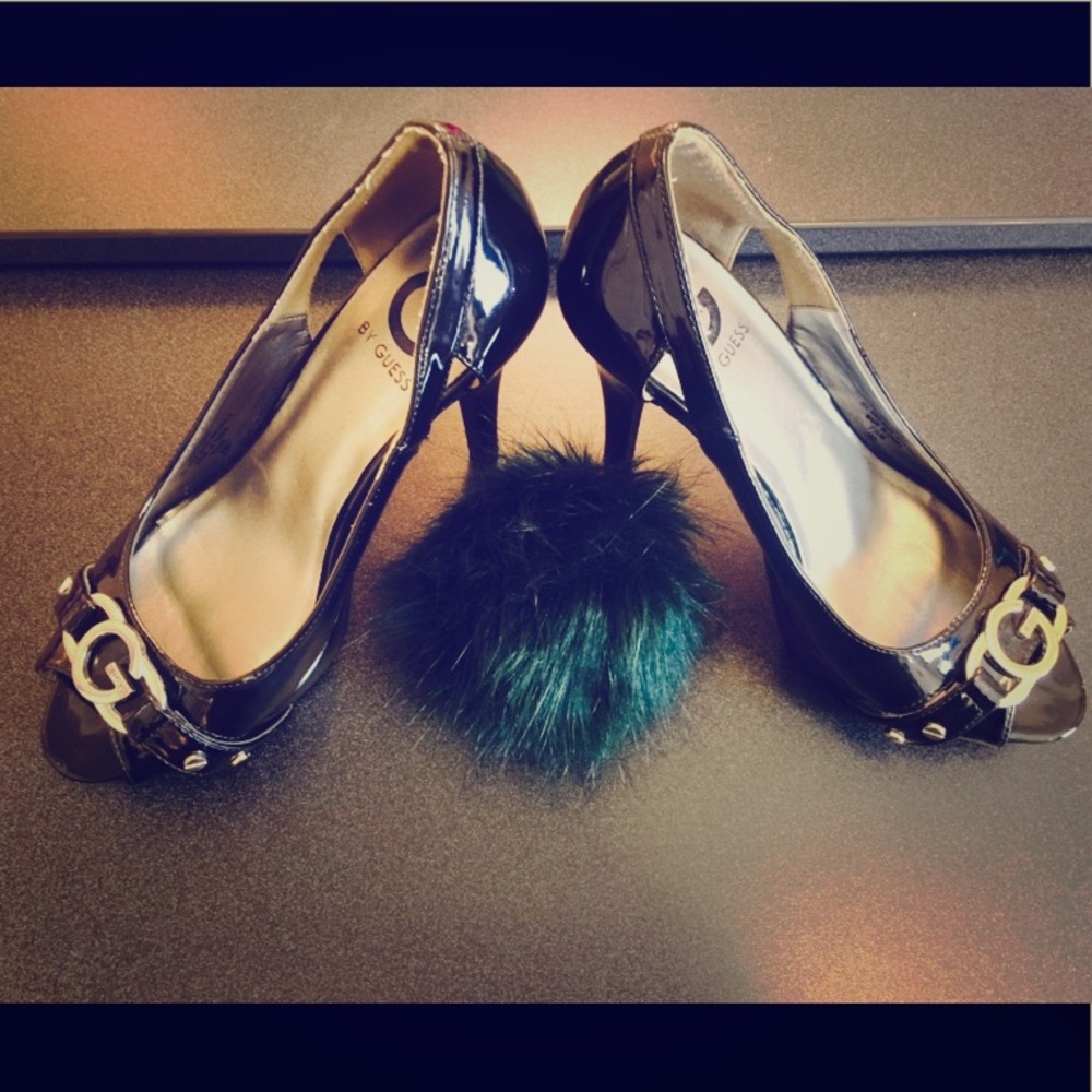 Guess high heels 👠 🔥*GREAT DEAL*🔥