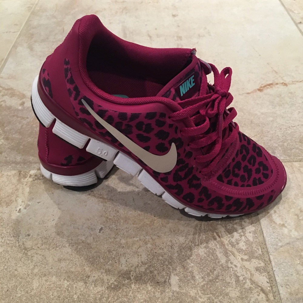 Women's Nike Free 5.0 Size 8