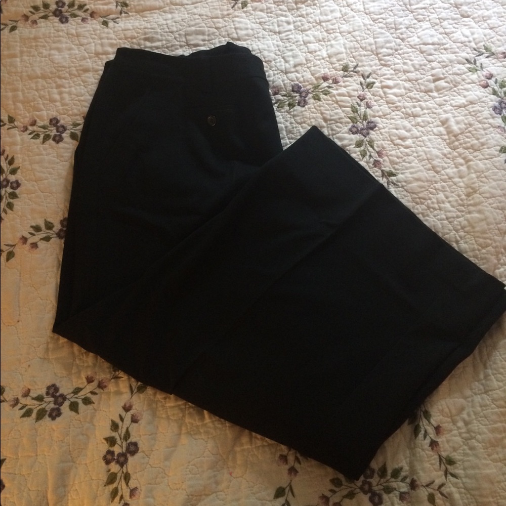 Talbots Black Capris
