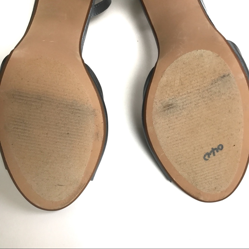 New Steve Madden Delilah Embroidered Heels Sandal - Picture 4 of 7