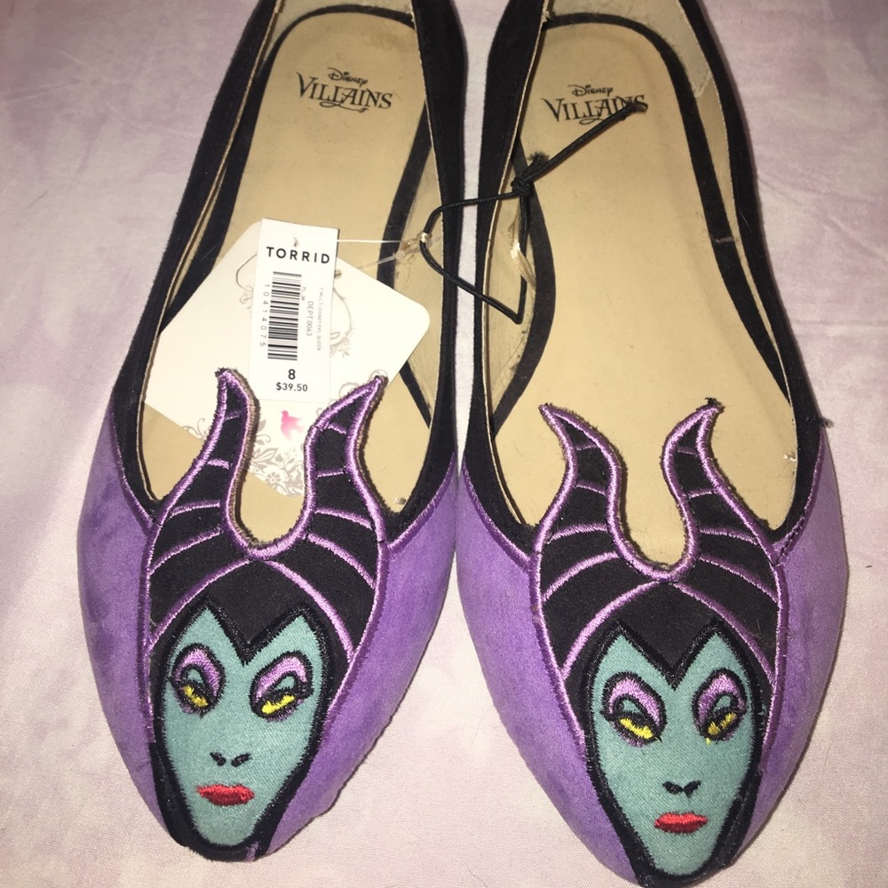 Torrid flats, brand new