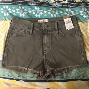 Hollister high-rise shorts!