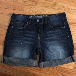 Express Shorts