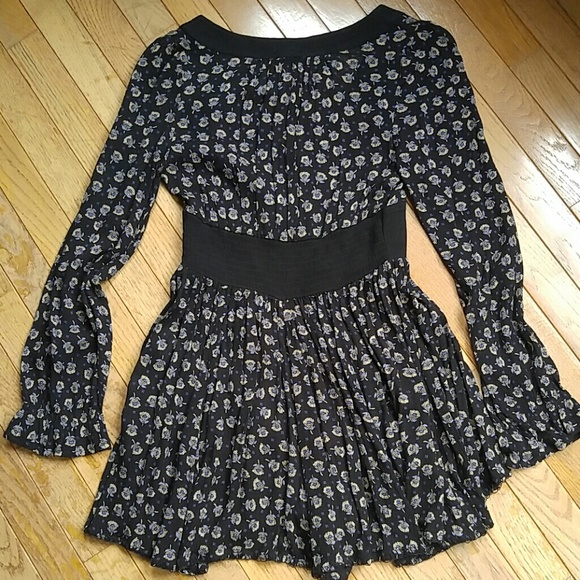 Ecote Pia Button-Waist Romper - Picture 3 of 11