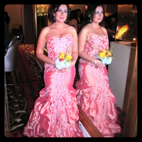 Dress - Picture 1 of 1