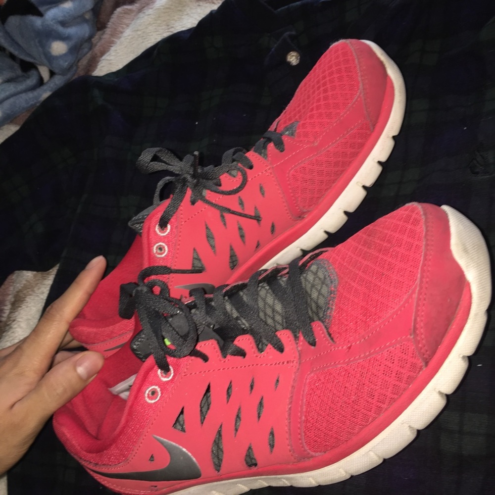 Nike Flex 2013 Run---GREAT LIFE LEFT---Size 9M/7WN