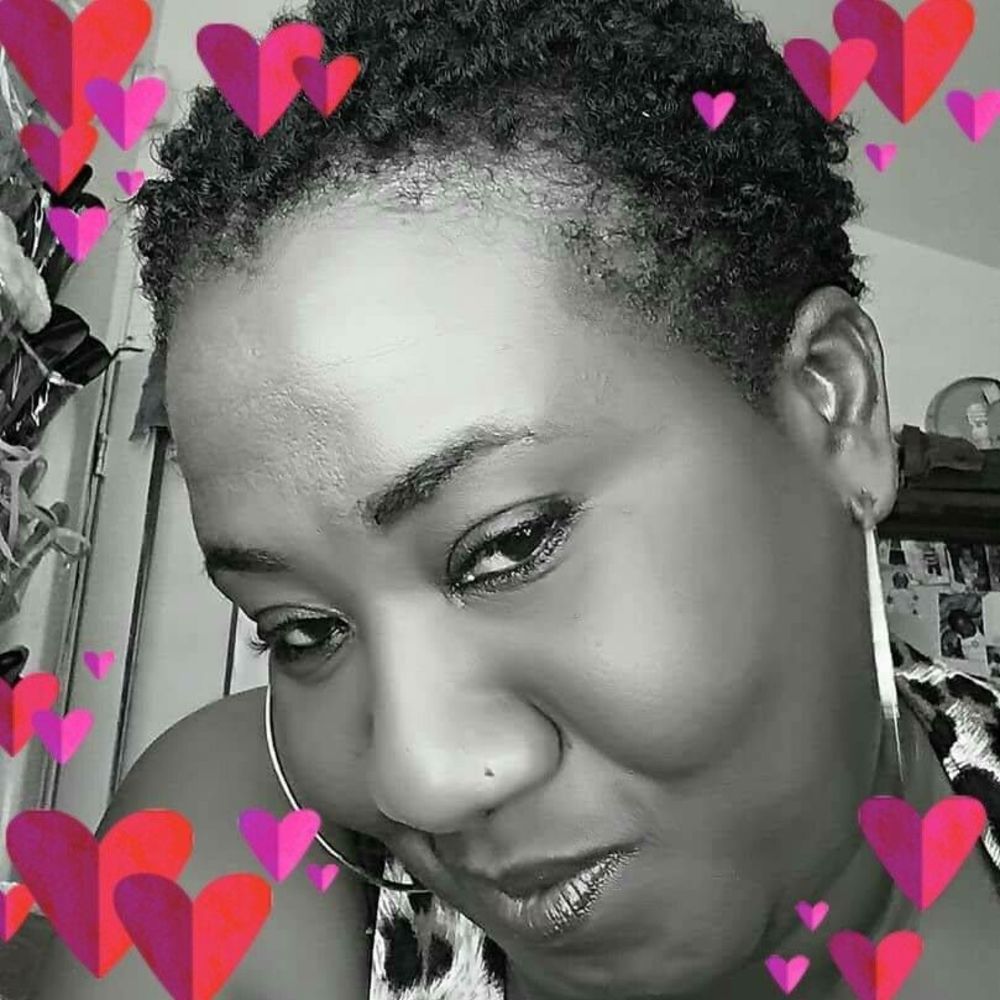 Meet your Posher, Beverly