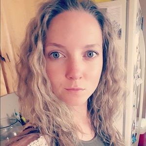 Meet your Posher, Chelsey