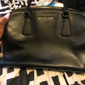 Micheal Kors Purse