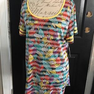 LuLaRoe classic T Unicorn 🦄 leaf design