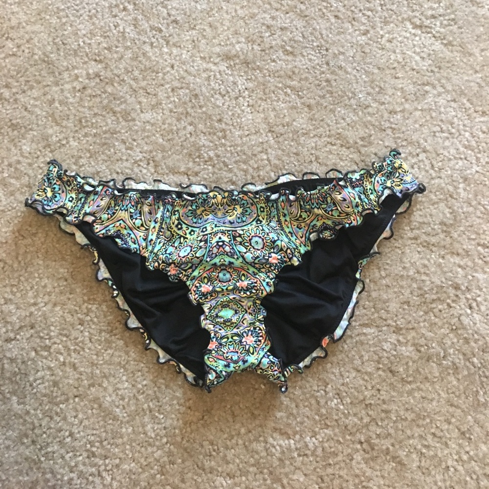 Victoria's Secret 'The Ruffle Cheeky' bottoms