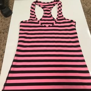 LULULEMON NWOT TANK SIZE 6