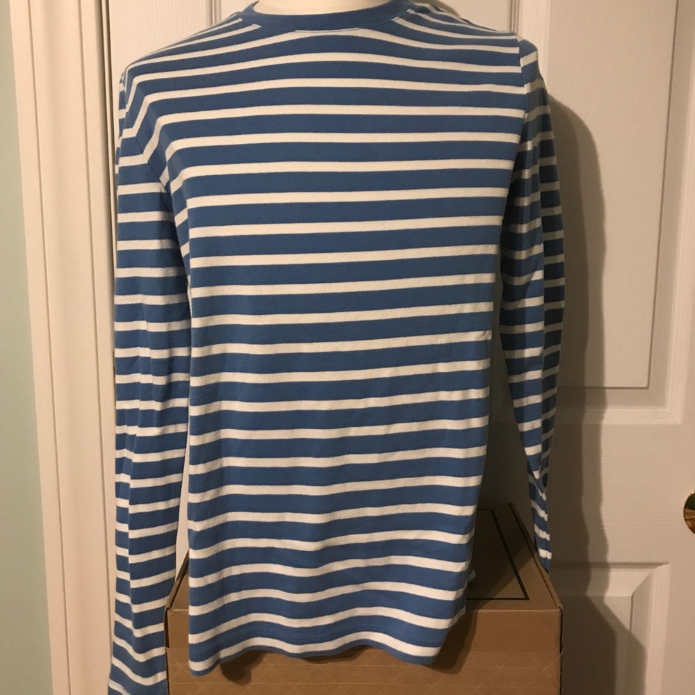 Gap Favorite long sleeve tee