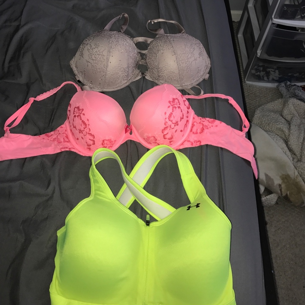 BUNDLEE !! If you would want any item separate lmk