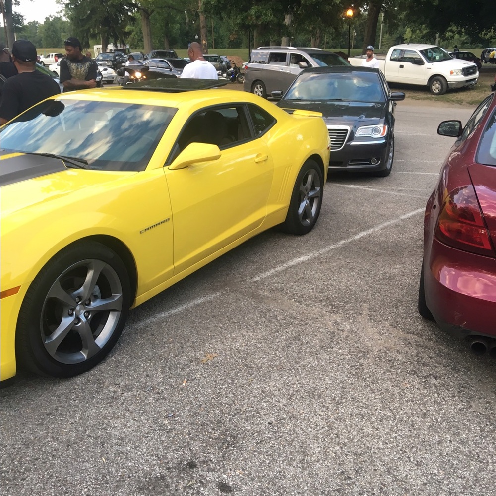 Meet your Posher, Kenneth