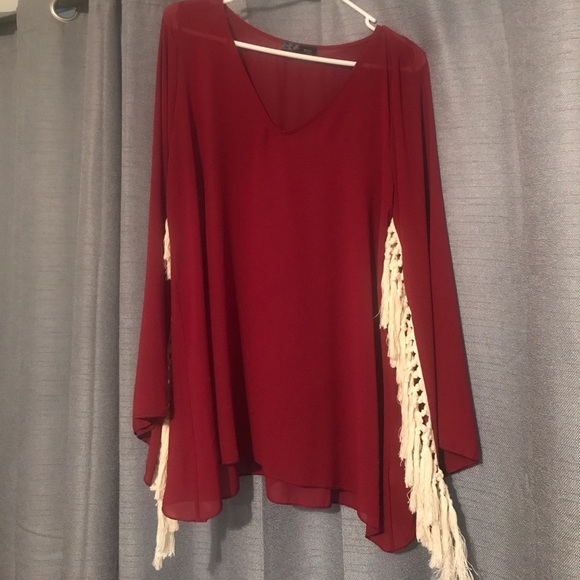 Fun fringe shirt - Picture 1 of 2