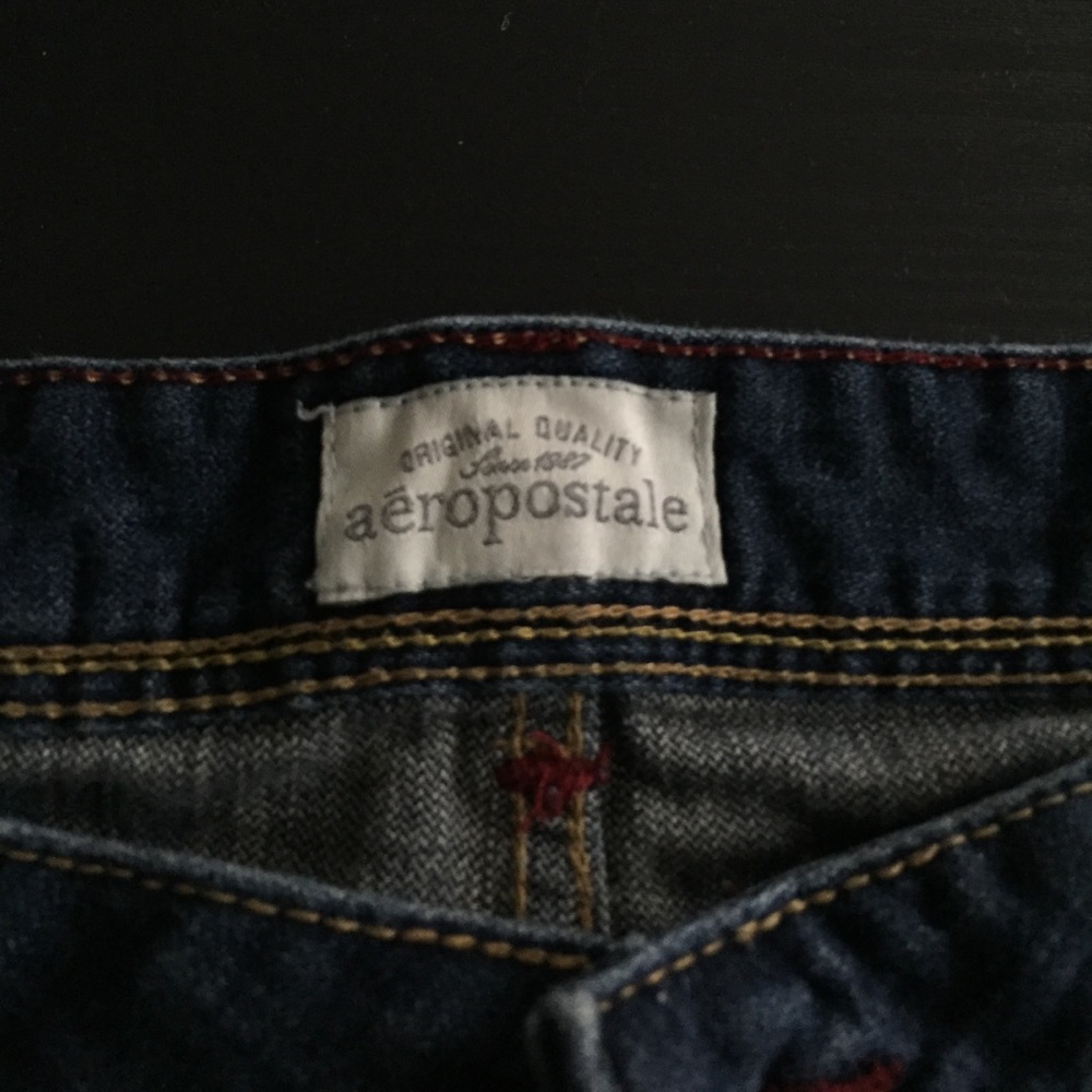 Shorts - Picture 2 of 3