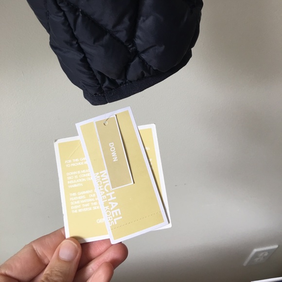 Michael Kors Navy Hooded Packable Jacket NWT - Picture 4 of 5