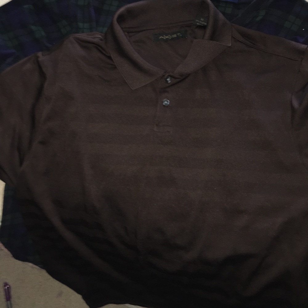 )SOLD(Axist brown Polo---size XL