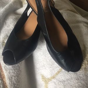 Aerosoles kitten heel 2 inches