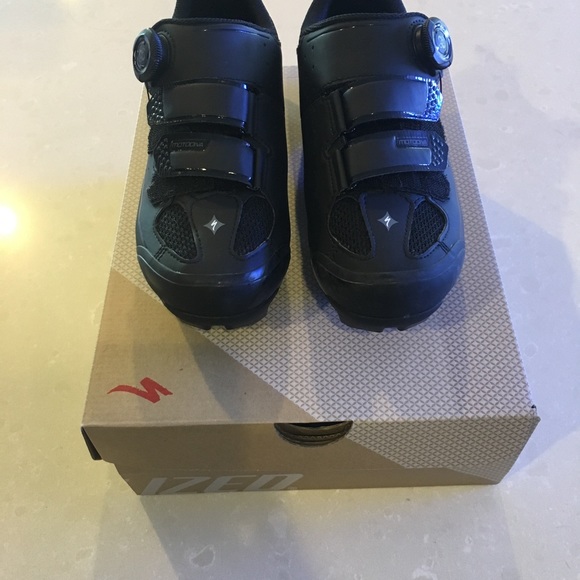Specialized Spin/Cycling shoes - Picture 2 of 6