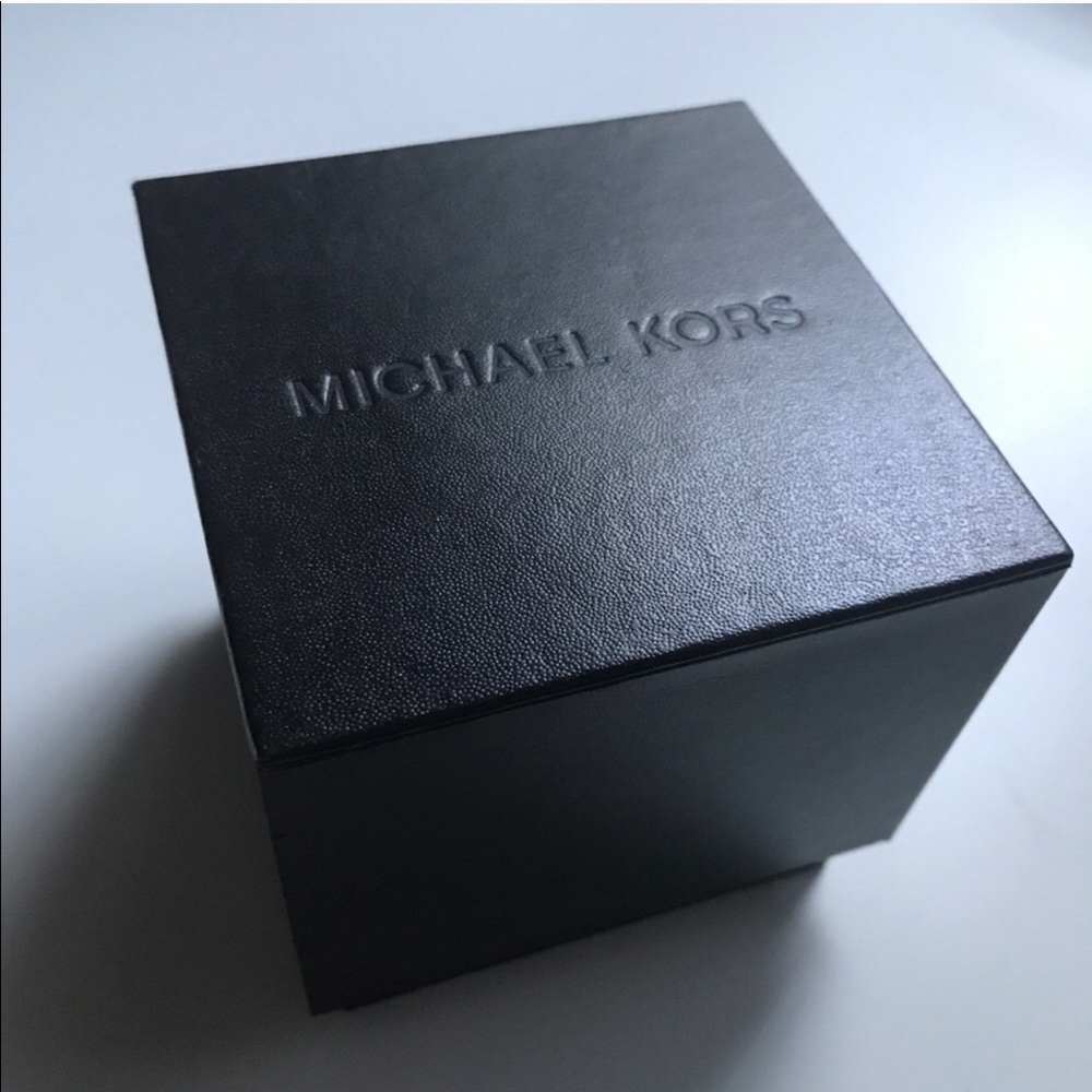 Men's Michael Kors MK 8182 Chronograph Watch - Picture 7 of 7