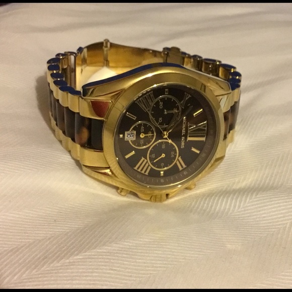 Michael kors woman watch