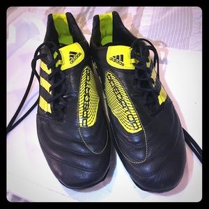 Adidas Predator TRX FG cleats (sz 11)