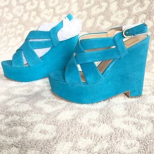 NEW Dolce Vita Garren Suede Strappy Wedge Sandals