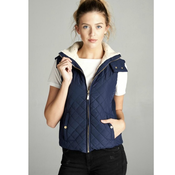 Sale! Navy Quilted Puffer Vest Lined - Picture 4 of 5