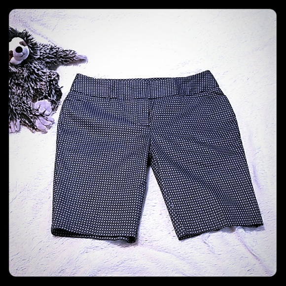 Worthington Shorts - Picture 1 of 3