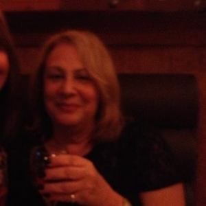 Meet your Posher, Lorraine