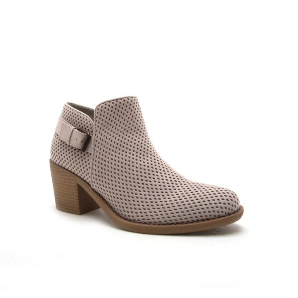 ✨Flash Sale✨- Vegan Suede Ankle Booties - Picture 3 of 4