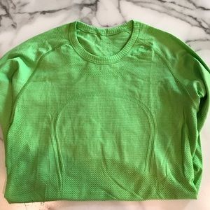 Lululemon Swiftly Tech Long Sleeve Crew