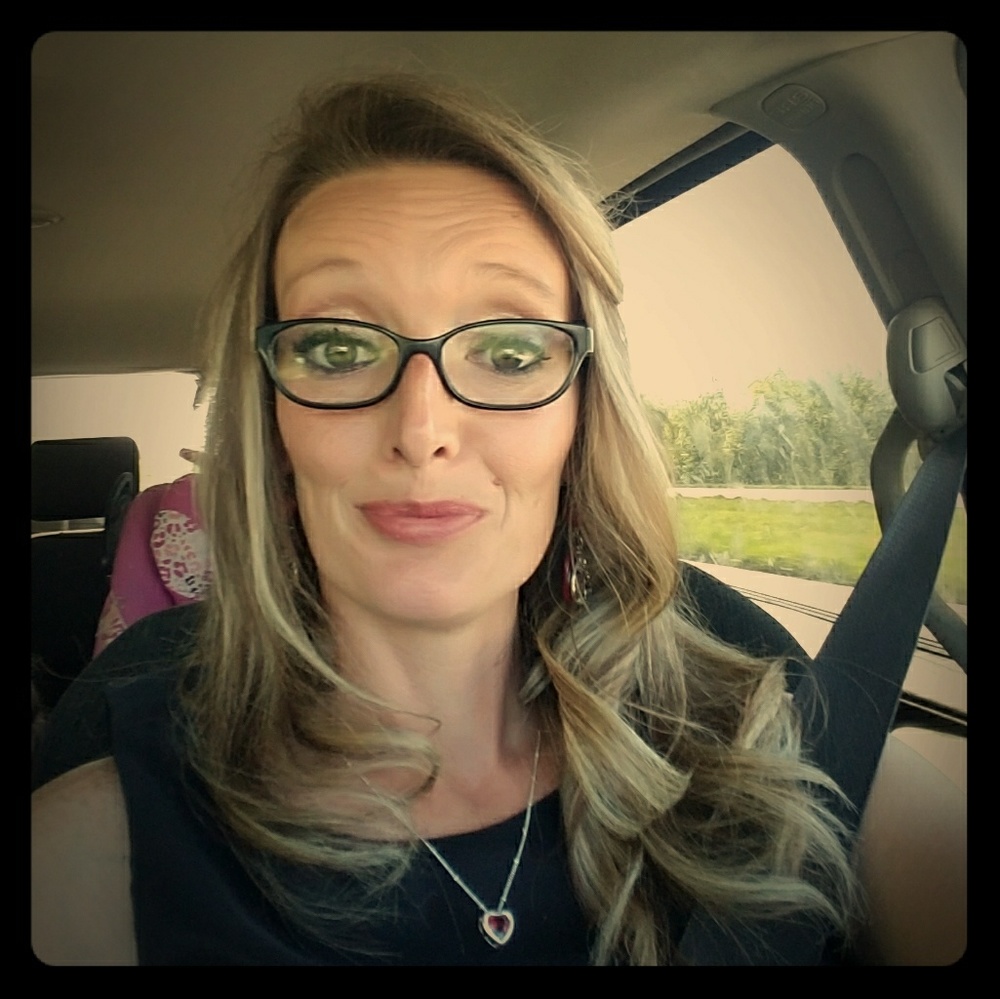Meet your Posher, Amanda