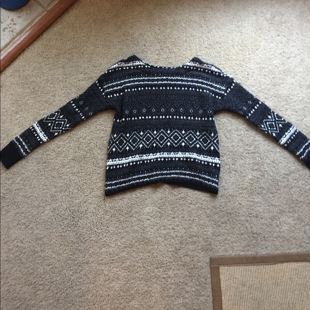 American Eagle cropped sweater